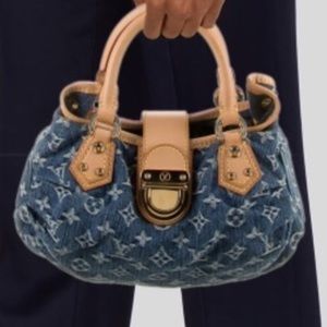 💯% Authentic Louis Vuitton Monogram Denim Pleaty